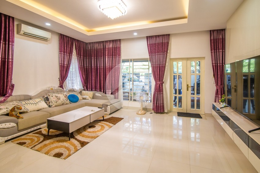 4 Bedroom Twin Villa For Sale - Borey Peng Huoth, Beoung Snor, Phnom Penh