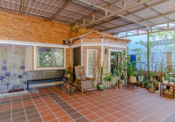 2 Bedroom Villa For Rent - Svay Dangkum, Siem Reap thumbnail