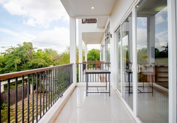 1 Bedroom Apartment For Rent - Sala Kamreuk, Siem Reap thumbnail