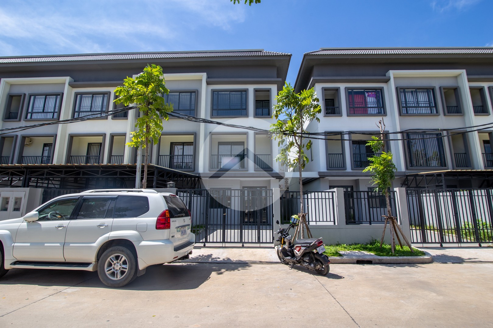 4 Bedroom Link House For Sale Chip Mong 598 Phnom Penh 13069 IPS Cambodia