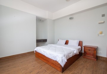 3 Bedroom Serviced Apartment For Rent - Toul Tom Pong, Phnom Penh thumbnail