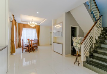 4 Bedroom Twin Villa  For Sale  - Svay Dangkum, Siem Reap thumbnail