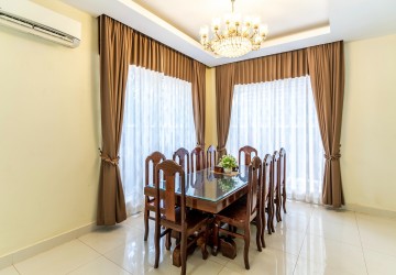 4 Bedroom Twin Villa  For Sale  - Svay Dangkum, Siem Reap thumbnail