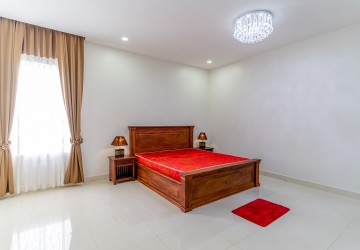 4 Bedroom Villa For Rent - Svay Dangkum, Siem Reap thumbnail