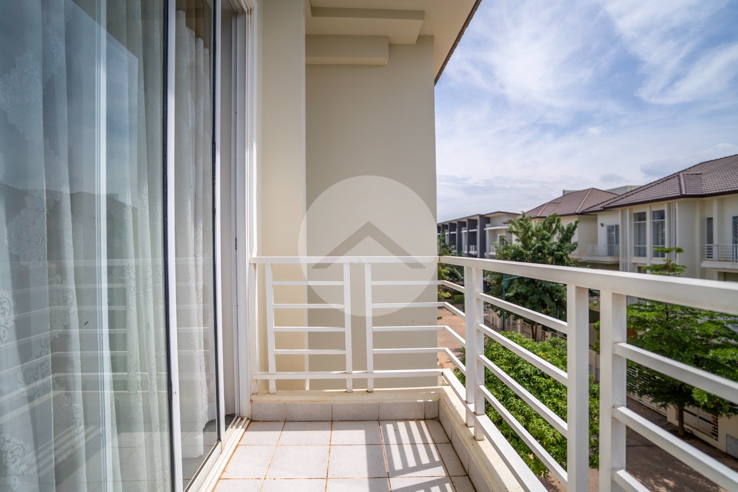 4 Bedroom Villa For Rent - Svay Dangkum, Siem Reap - Image 34