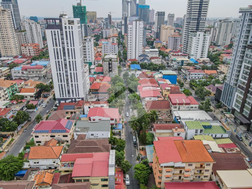 948 Sqm Commercial Land For Sale - BKK1, Phnom Penh 
