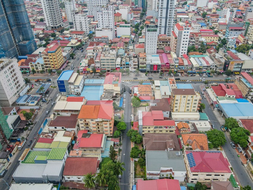 948 Sqm Commercial Land For Sale - BKK1, Phnom Penh 