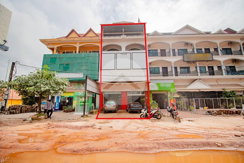 5 Bedroom Linked Shophouse For Sale - Slor Kram, Siem Reap