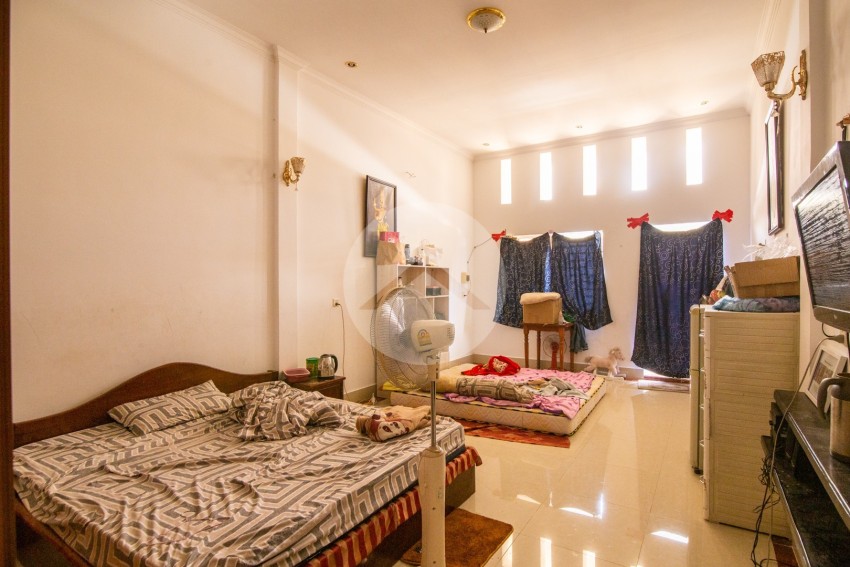 4 Bedroom Flat House For Sale - Chaom Chau, Phnom Penh