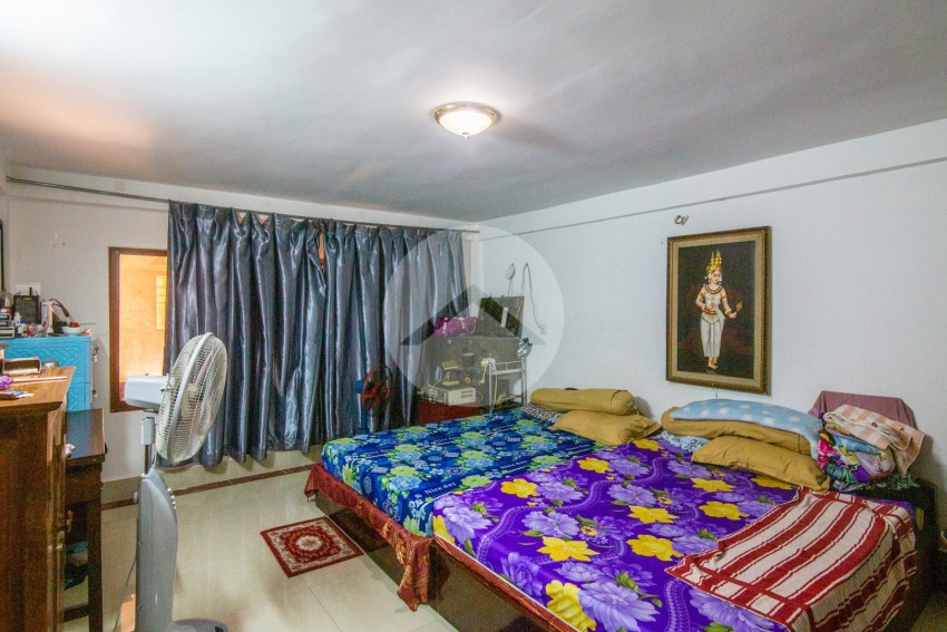 4 Bedroom Flat House For Sale - Chaom Chau, Phnom Penh