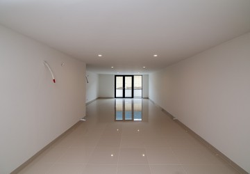 4 Bedroom Shophouse For Rent - KMH Park, Phnom Penh thumbnail