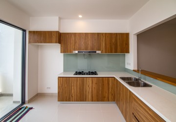 4 Bedroom Shophouse For Rent - KMH Park, Phnom Penh thumbnail