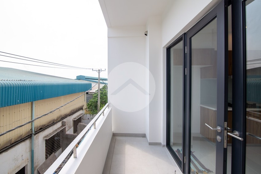 4 Bedroom Shophouse For Rent - KMH Park, Phnom Penh