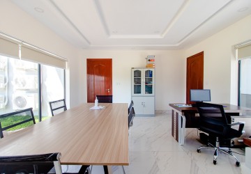 36 Sqm Office Space For Rent - Slor Kram, Siem Reap thumbnail