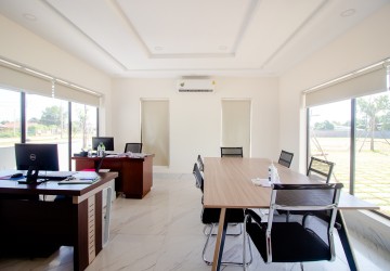 36 Sqm Office Space For Rent - Slor Kram, Siem Reap thumbnail