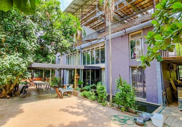 6 Bedroom Compound House For Sale - Slor Kram, Siem Reap thumbnail