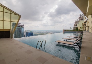 1 Bedroom Loft Condo For Rent - The Peak, Tonle Bassac, Phnom Penh thumbnail