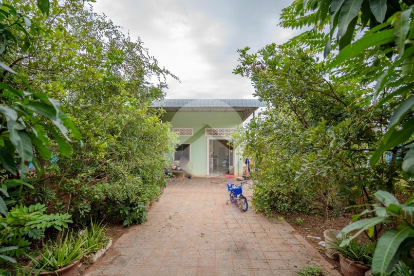 1 Bedroom House For Sale - Chreav, Siem Reap