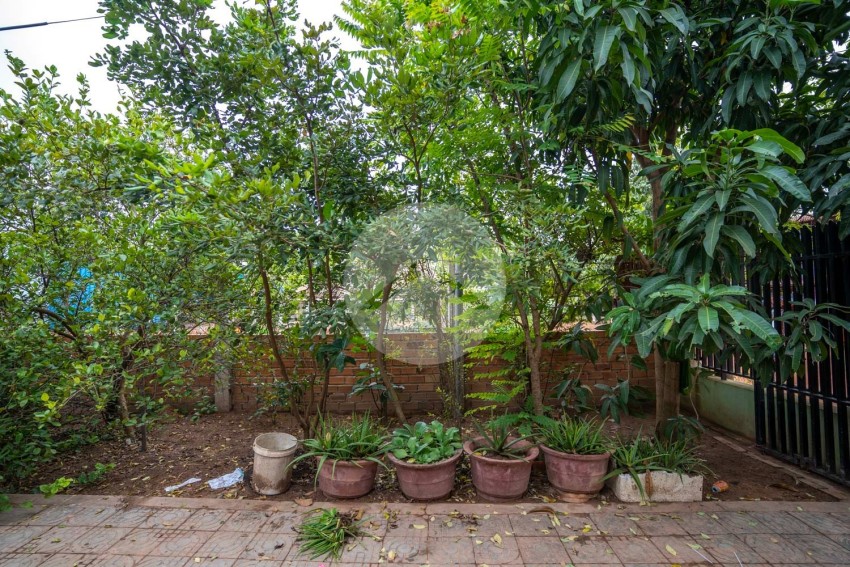 1 Bedroom House For Sale - Chreav, Siem Reap