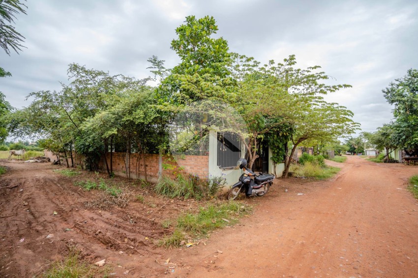 1 Bedroom House For Sale - Chreav, Siem Reap