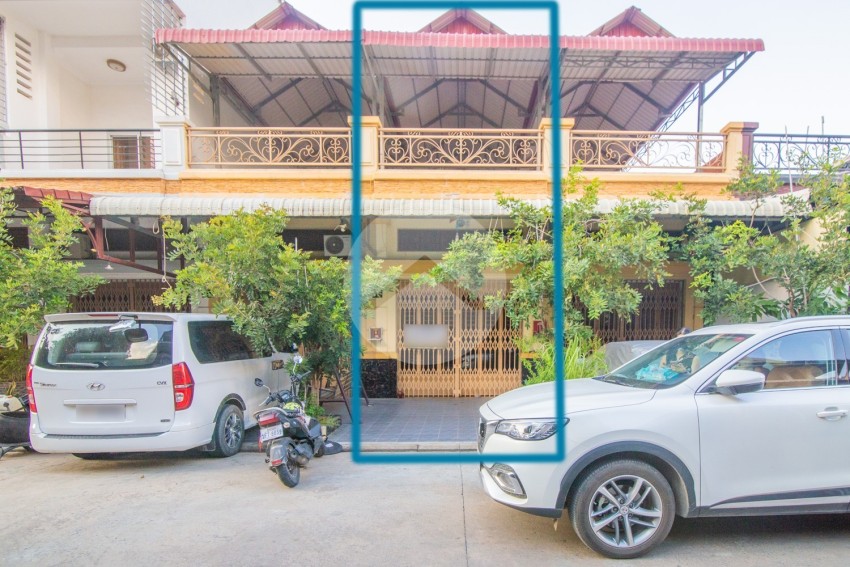 2 Bedroom Flat House For Sale - Borey New World, Chamkar Doung, Phnom Penh