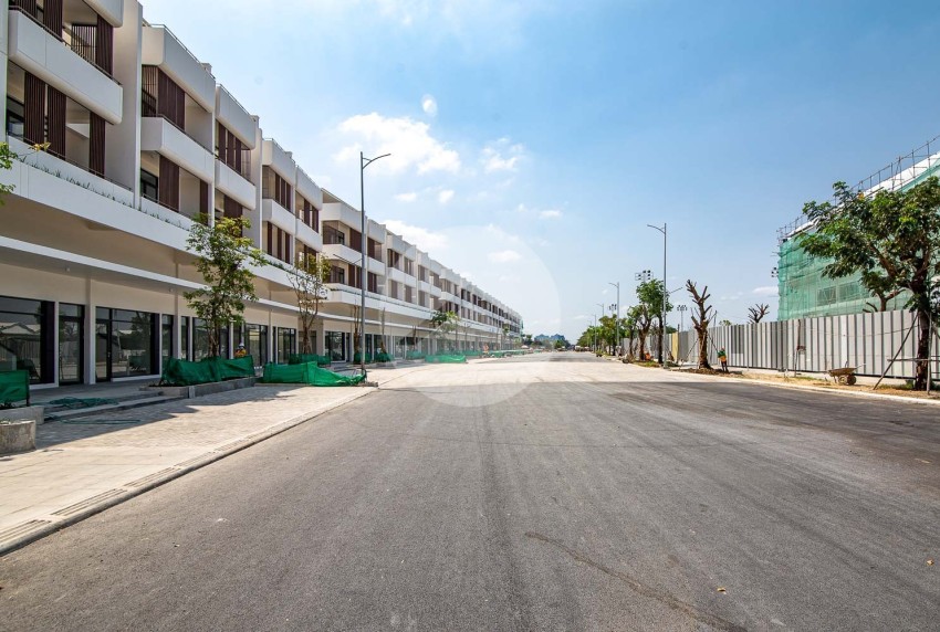 2 Unit Shophouses For Rent - KMH Park, Phnom Penh