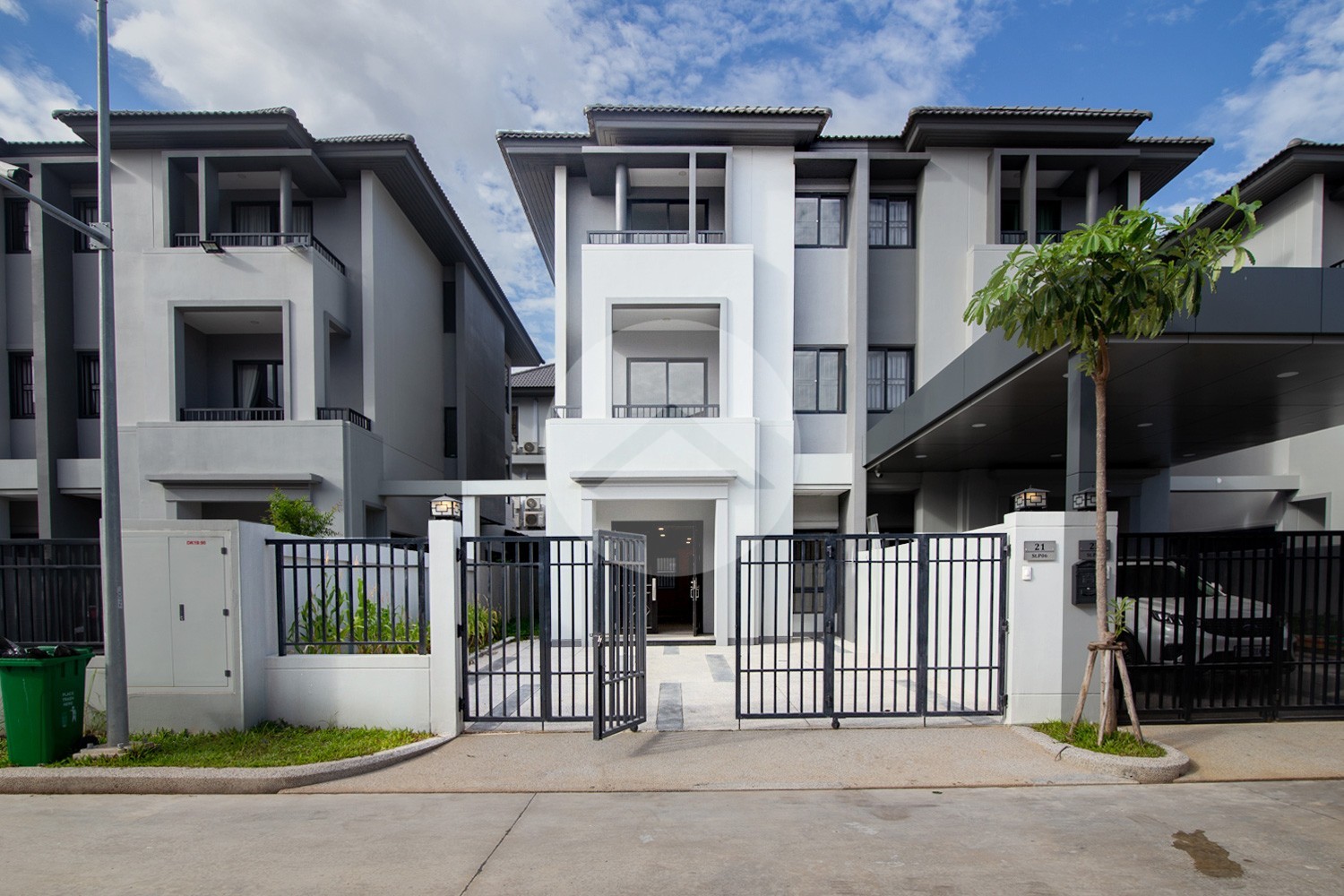 4 Bedroom Twin Villa For Sale - Chip Mong 50M, Phnom Penh