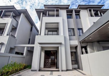 4 Bedroom Twin Villa For Sale - Chip Mong 50m, Phnom Penh thumbnail