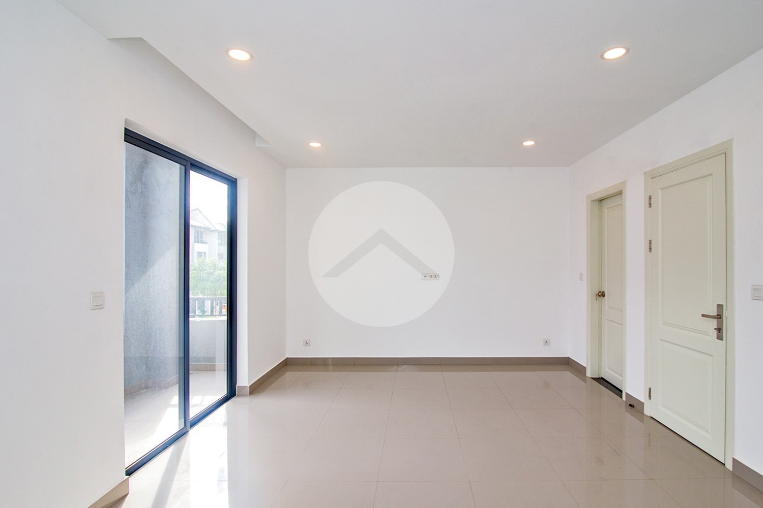 4 Bedroom Twin Villa For Sale - Chip Mong 50M, Phnom Penh - Image 13