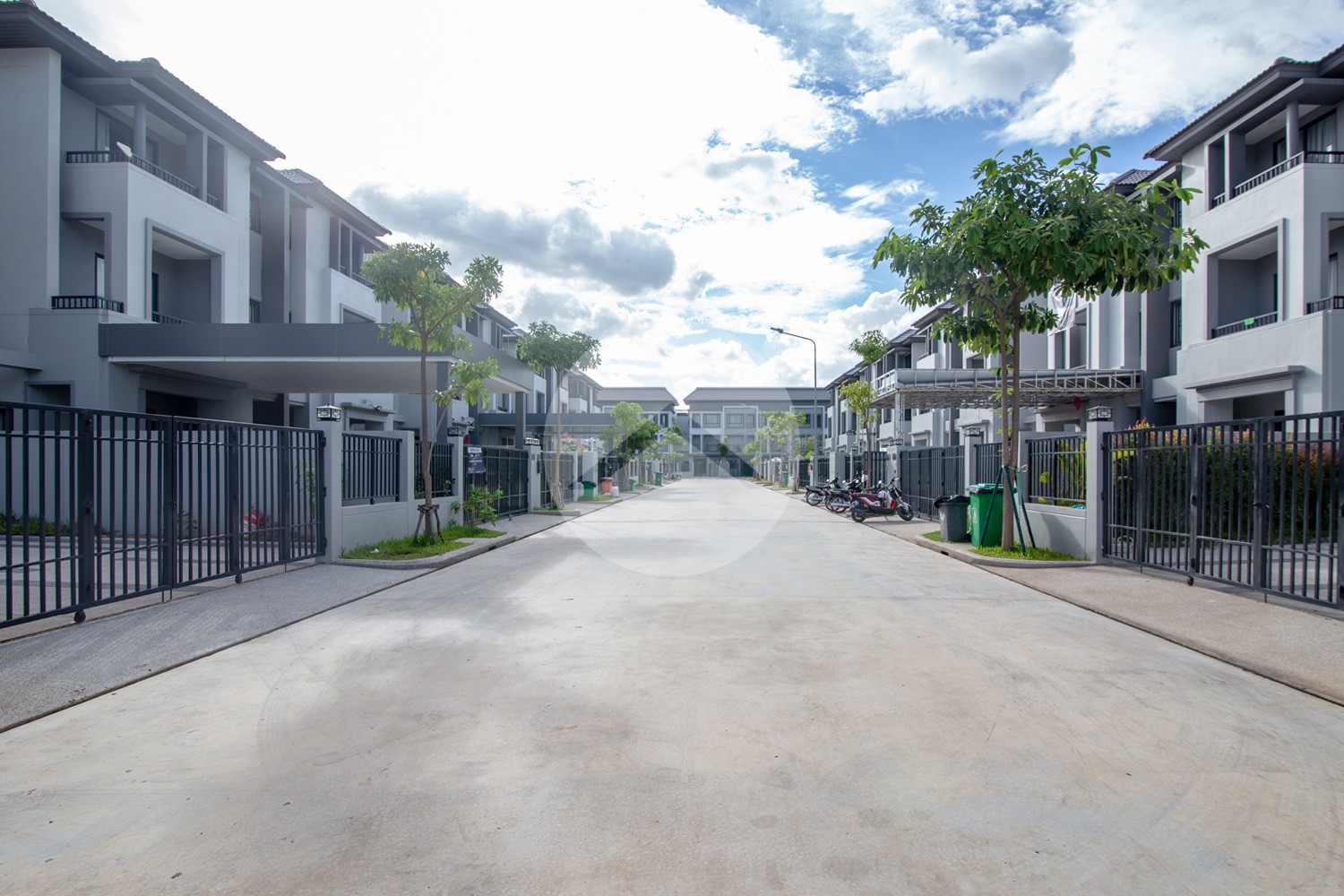 4 Bedroom Twin Villa For Sale - Chip Mong 50M, Phnom Penh - Image 17
