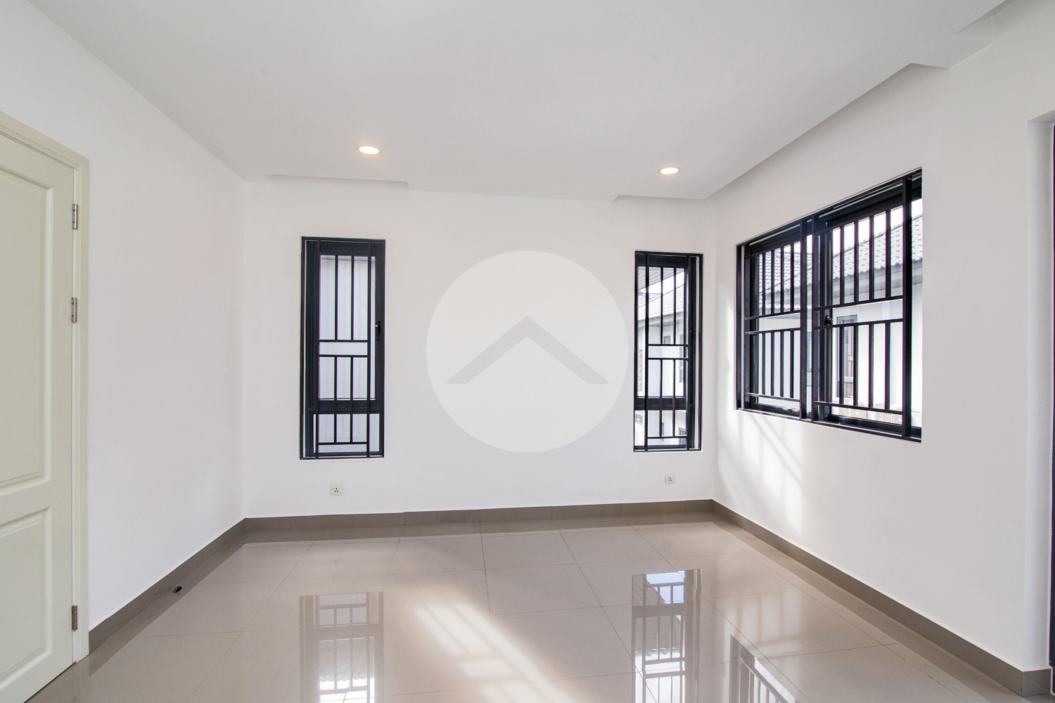 4 Bedroom Twin Villa For Sale - Chip Mong 50M, Phnom Penh - Image 14