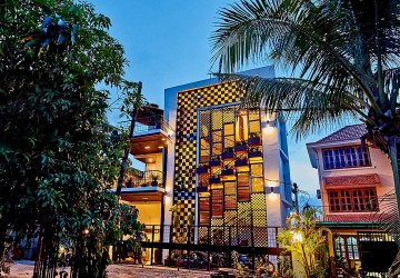 3-Storey Family Villa For Sale - Night Market Area, Siem Reap thumbnail