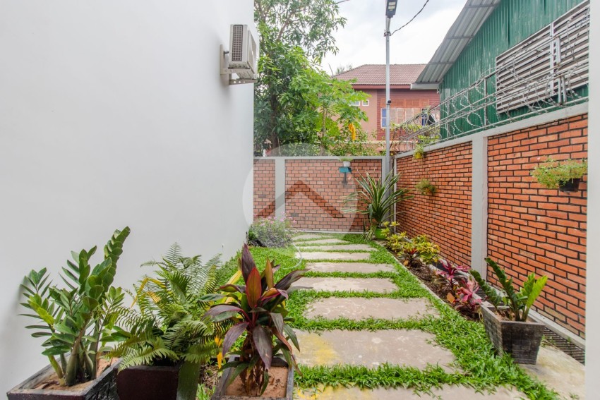 1 Bedroom Apartment For Rent - Slor Kram, Siem Reap