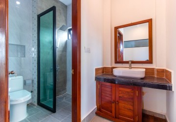 2 Bedroom Apartment For Rent - Slor Kram, Siem Reap thumbnail