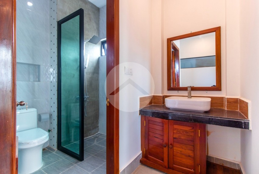 2 Bedroom Apartment For Rent - Slor Kram, Siem Reap