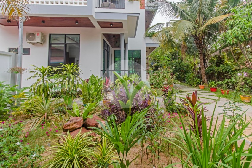 2 Bedroom Apartment For Rent - Slor Kram, Siem Reap