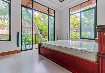 2 Bedroom Apartment For Rent - Slor Kram, Siem Reap thumbnail