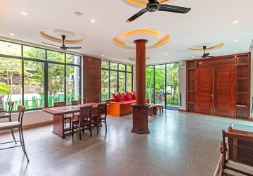 2 Bedroom Apartment For Rent - Slor Kram, Siem Reap thumbnail