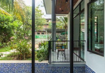 2 Bedroom Apartment For Rent - Slor Kram, Siem Reap thumbnail