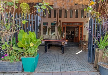 4 Bedroom Commercial Shophouse For Sale - Night Market Area, Siem Reap thumbnail