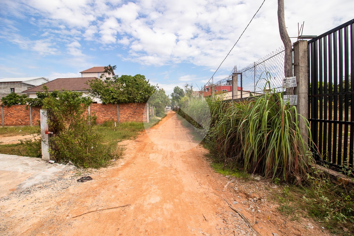 979 Sqm Residential Land For Sale - Slor Kram, Siem Reap - Image 14