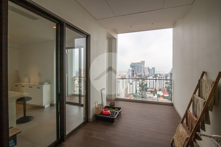 24th Floor Luxury 3 Bedroom For Sale - Embassy Central, Phnom Penh