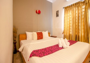 18 Room Hotel For Sale - Wat Bo, Siem Reap thumbnail