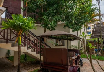 5 Bedroom Villa For Sale - Svay Dangkum, Siem Reap thumbnail