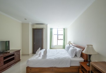 1 Bedroom Serviced Apartment For Rent in BKK1-Phnom Penh thumbnail