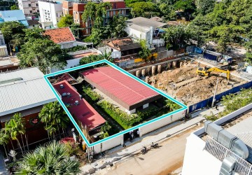696 Sqm Commercial Property For Rent - Wat Bo, Siem Reap thumbnail