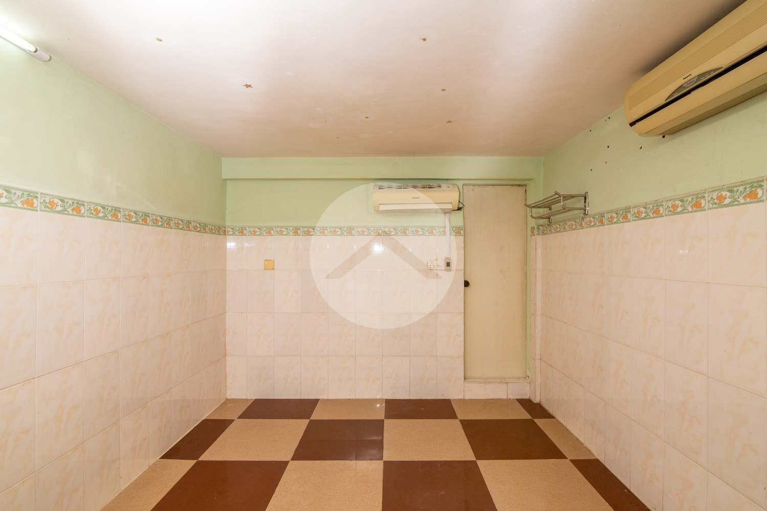 4 Bedroom Double Flat House For Sale - Toul Kork, Phnom Penh - Image 15