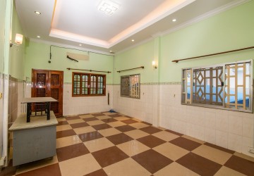 4 Bedroom Double Flat House For Sale - Toul Kork, Phnom Penh thumbnail