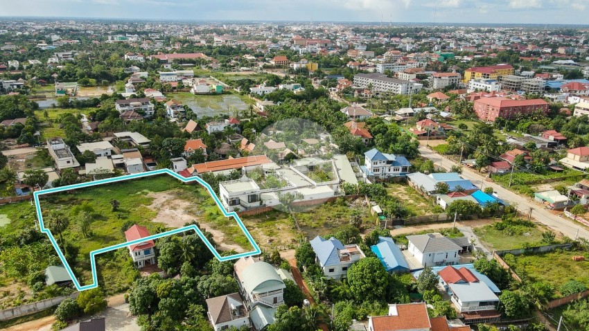   4300 Sqm Commercial Land For Sale - Sala Kamreuk, Siem Reap