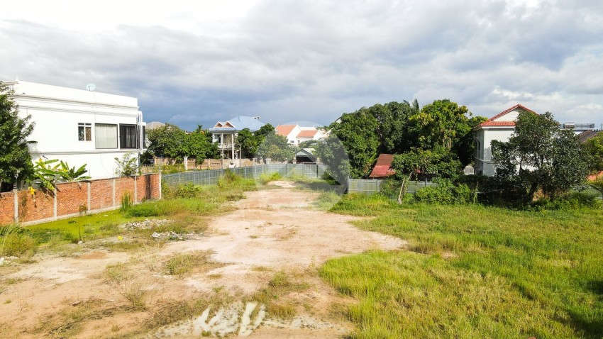   4300 Sqm Commercial Land For Sale - Sala Kamreuk, Siem Reap